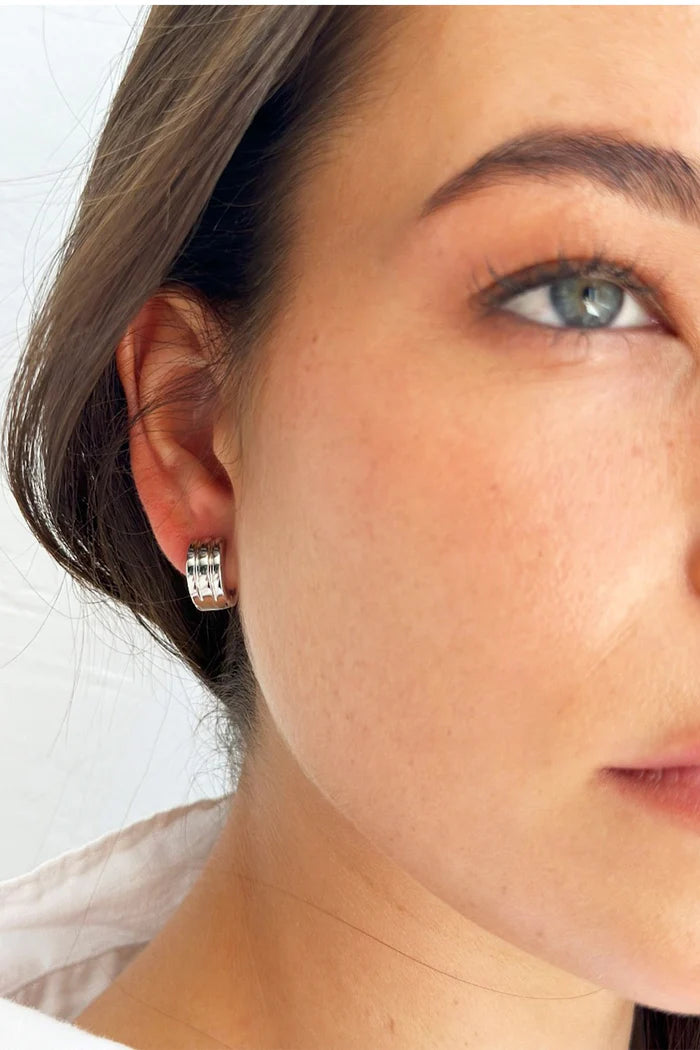 Diva Amelie Earrings