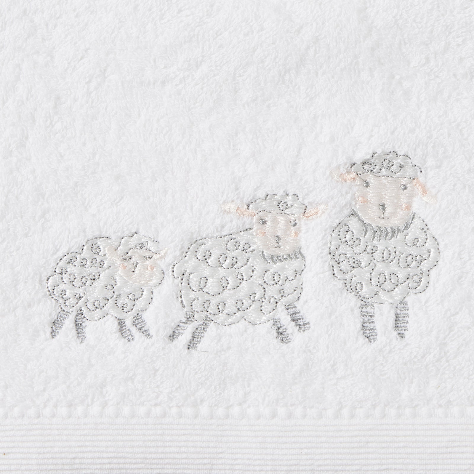 Sheep Family Bath Towel & Face Washer in Organza Bag