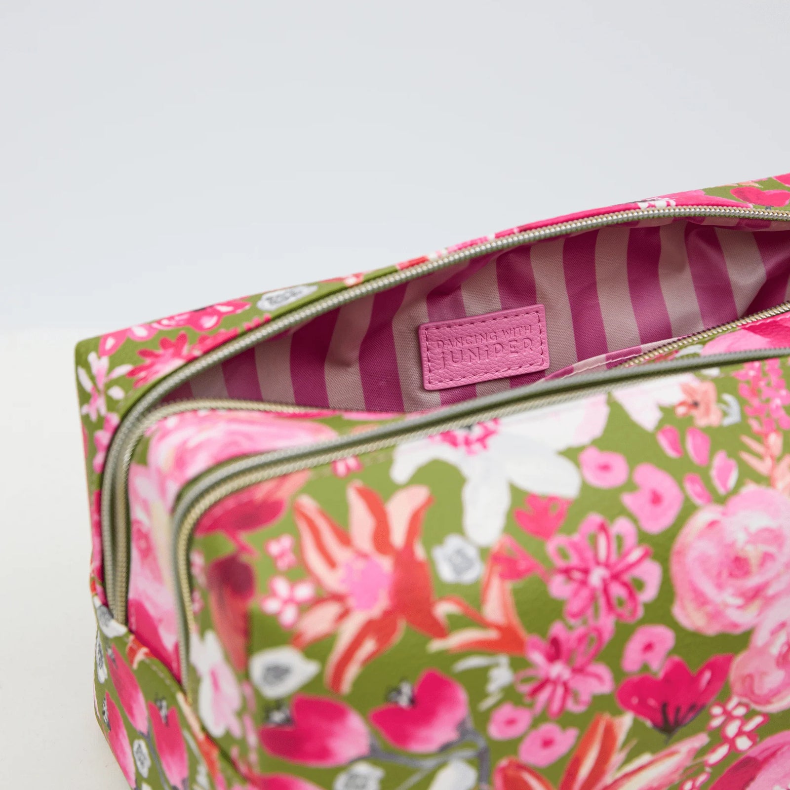 Toiletry Bag - Sunburnt Flora