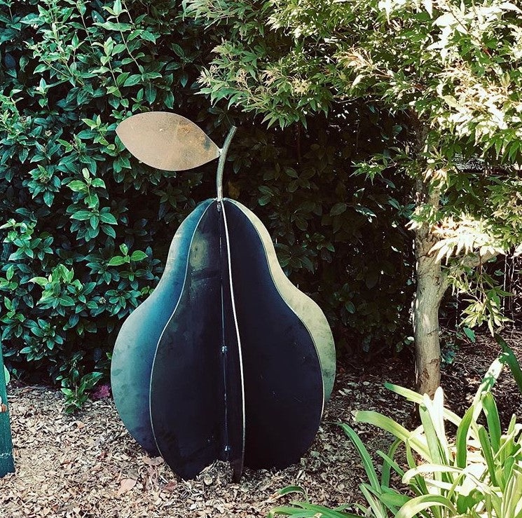 Mill & Hide - The Rusty Pot - Medium Pear