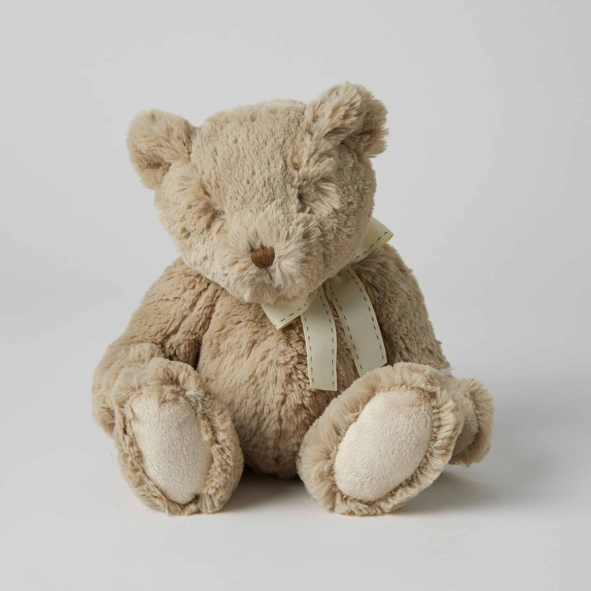 Mill & Hide - Pilbeam Living - Teddy Bear with Ribbon