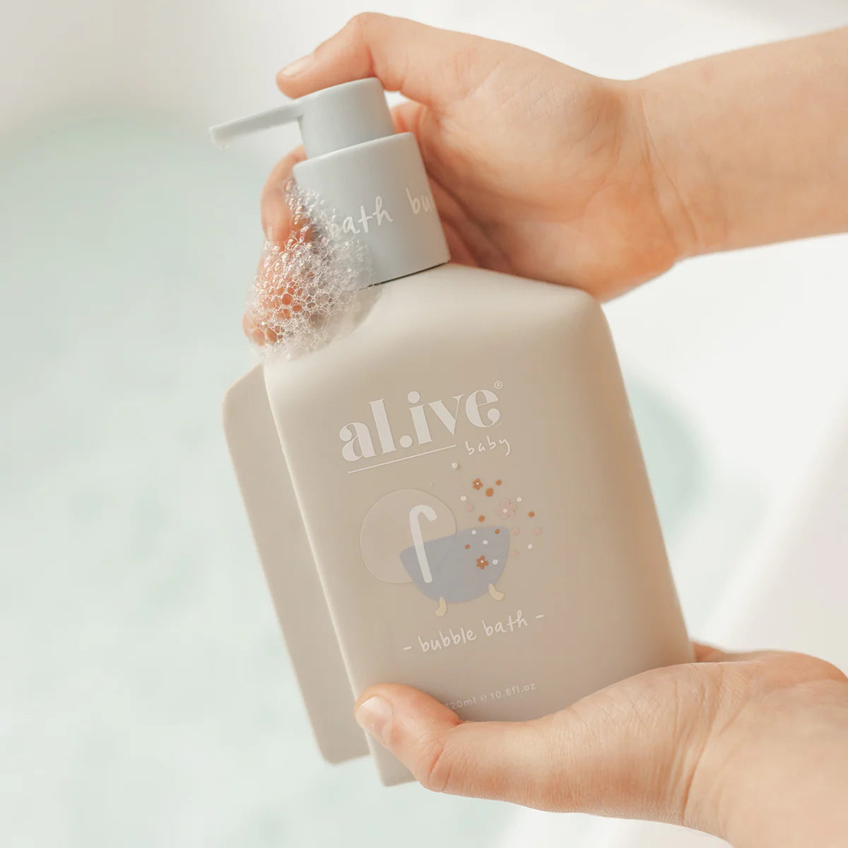 al.ive body - Bubble Bath - Apple Blossom