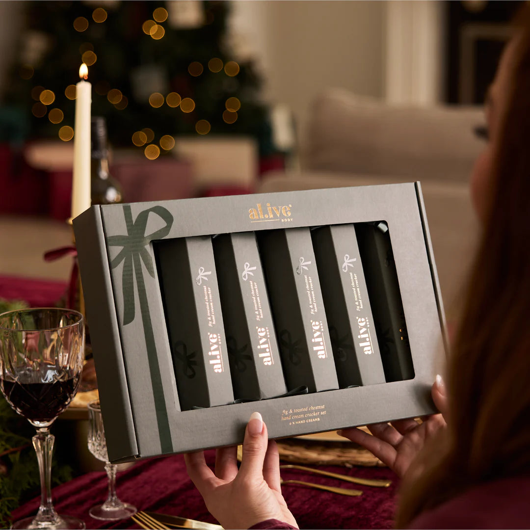 al.ive body - Hand Cream Cracker - Fig & Toasted Chestnut Set