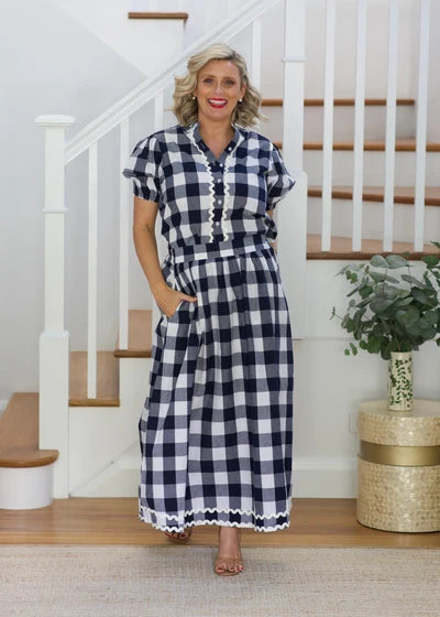 Chloe Shirt - Navy & White Gingham