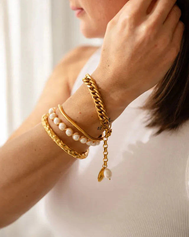 Ophelia Chain Gold Bracelet with Shell &amp; Freshwater Pearl Charms