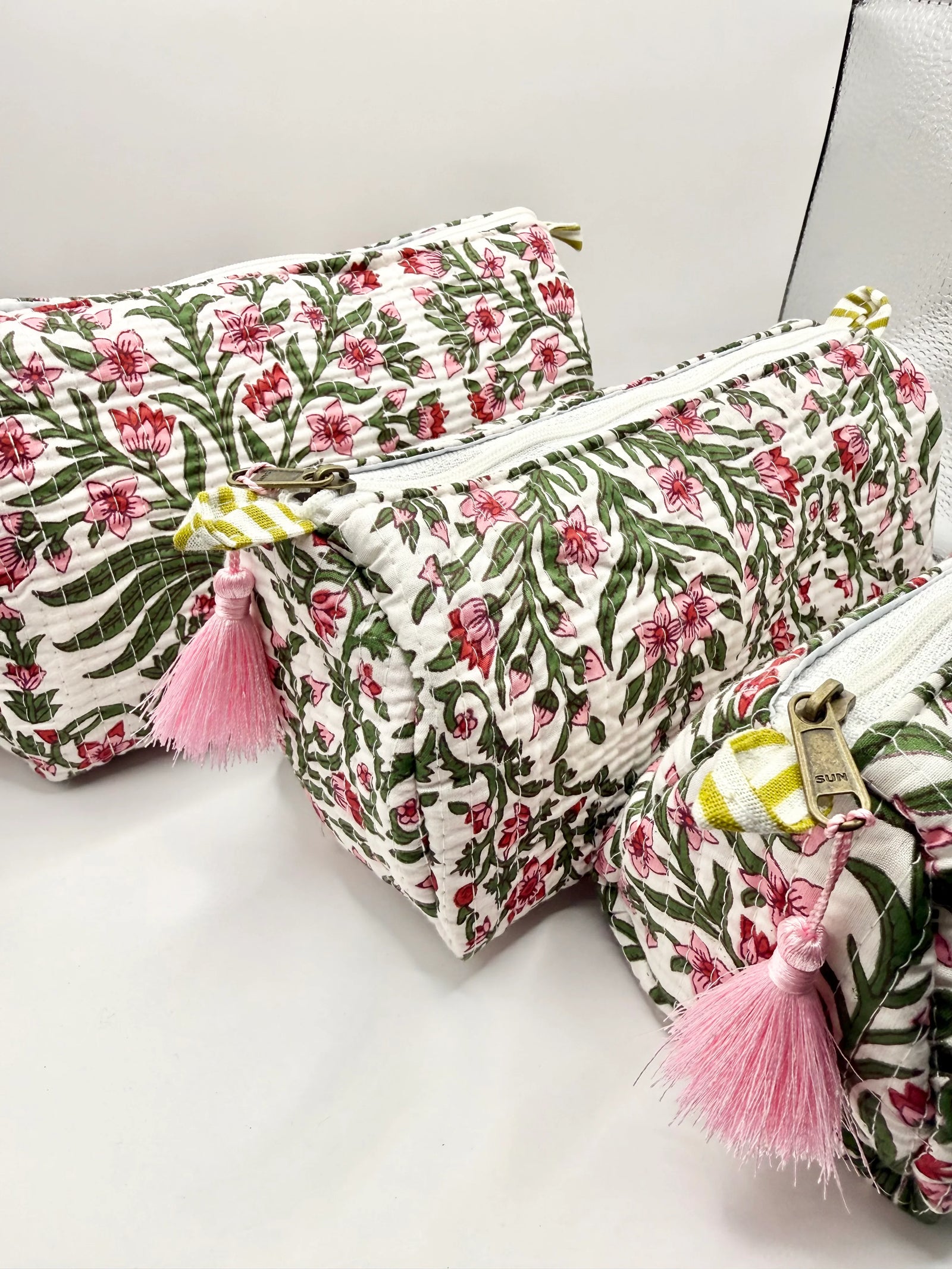 Toiletry Bag - Wildflower White