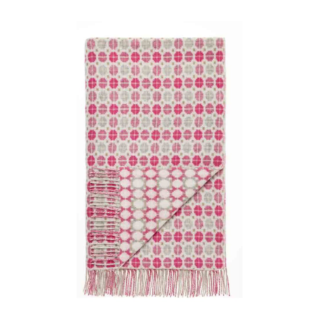 Bronte by Moon - Portree Throw Pink