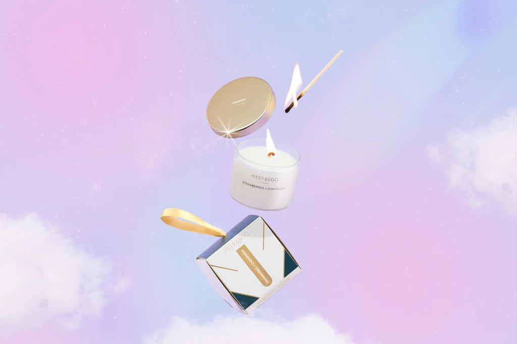 Christmas Bauble Mini Gold Lid Soy Candle