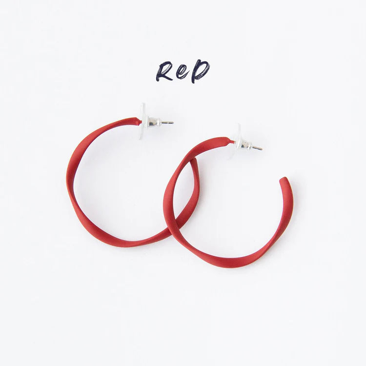 Twisted Midi Hoop Earrings