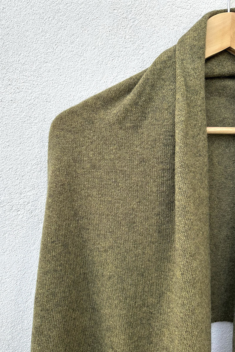 100% Cashmere Travel Wrap