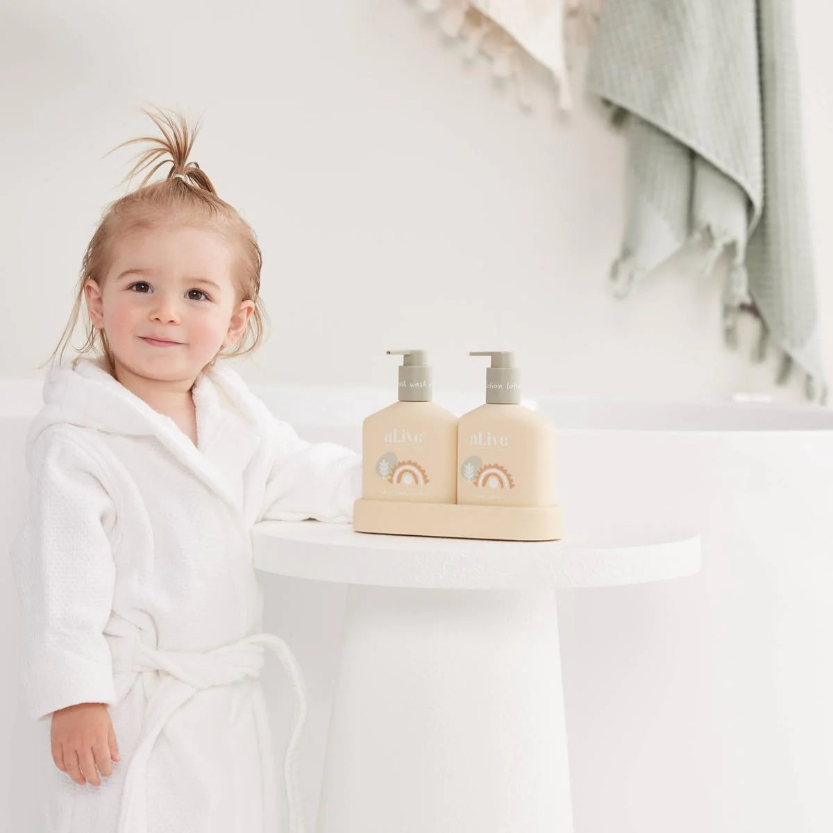 al.ive body - Baby Hair & Body Duo - Gentle Pear