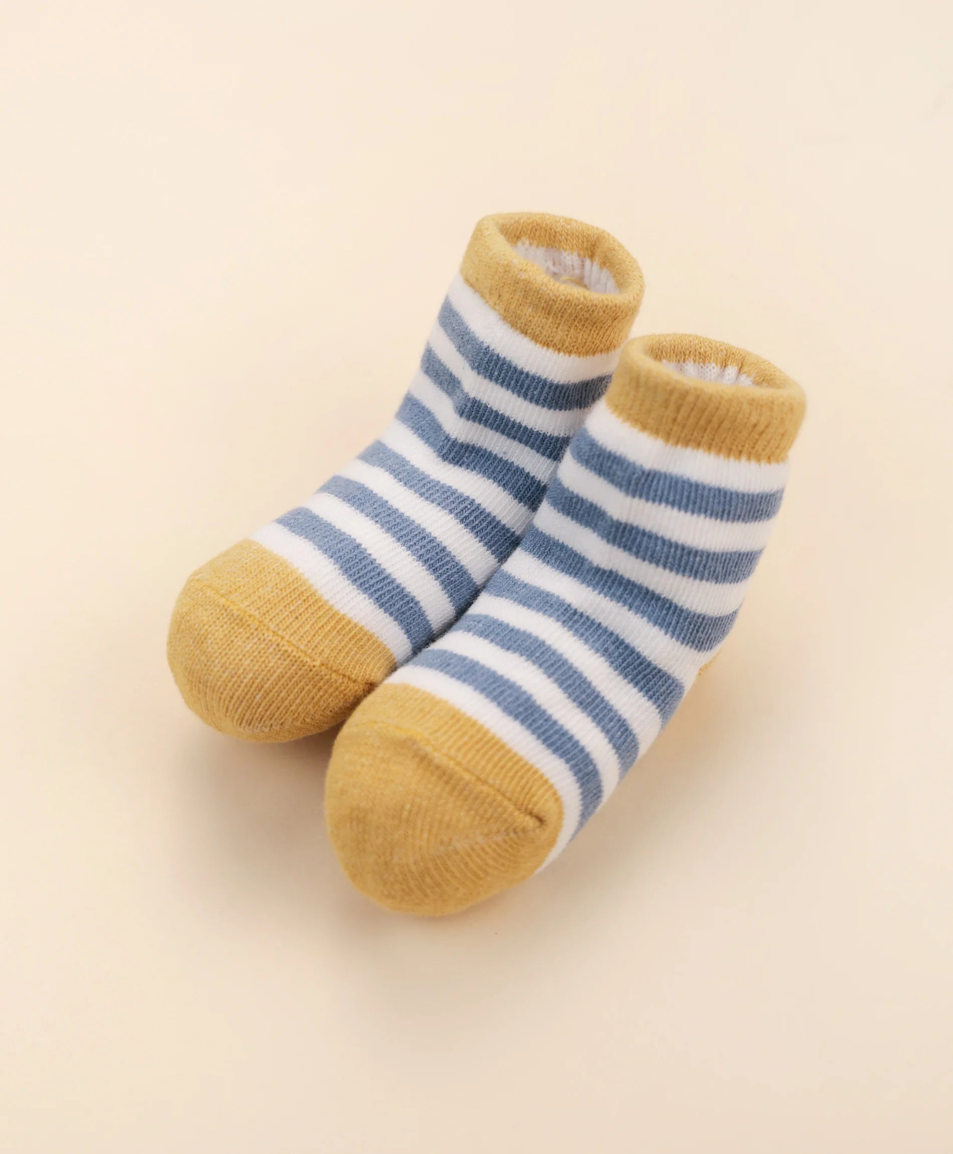Socks - Size 0-6mths
