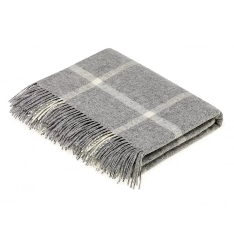 Mill & Hide - Finch & Lane - Bronte By Moon - Windowpane Throw