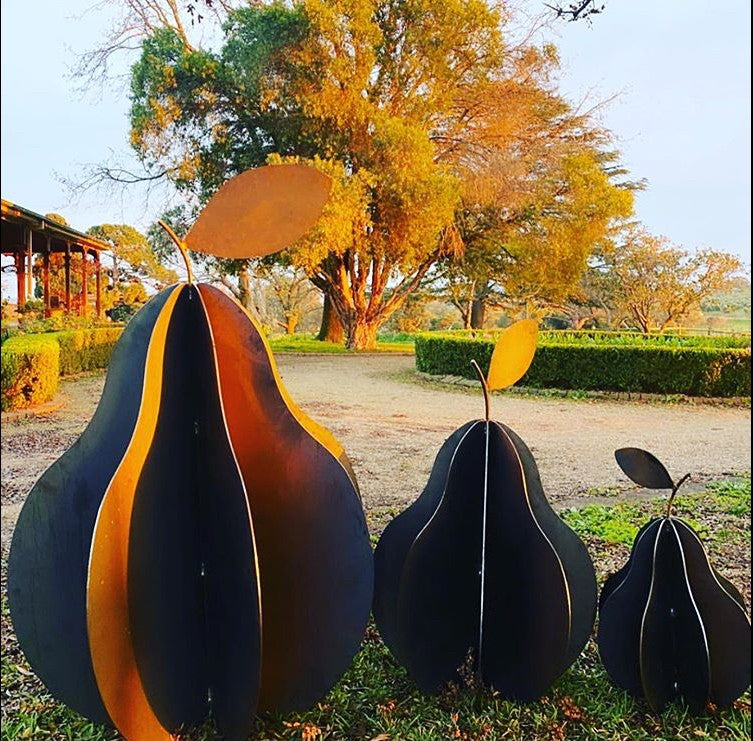 Mill & Hide - The Rusty Pot - Medium Pear